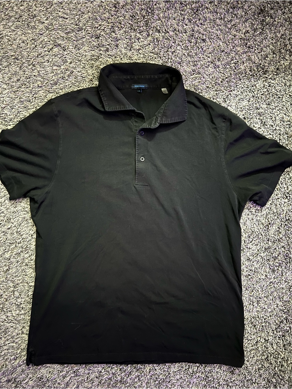 Men's Black Polo Shirt with Classic Collar
